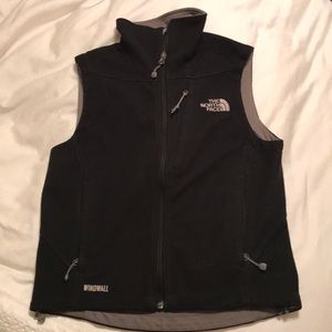 Fleece North Face vest